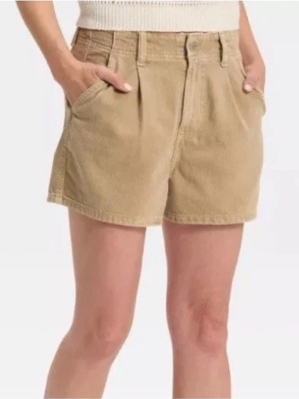 Universal Thread High-Rise Pleated Khaki Women’s Shorts Size 8 or 10 New NWT
